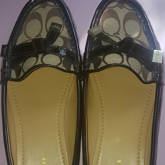 Mint Coach Signature Loafers 9 - Picture 1 of 8